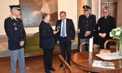 VITERBO: DAGLI ULIVI DI CAPACI L’OLIO PER CONSACRARE LE MESSE CRESIMALI