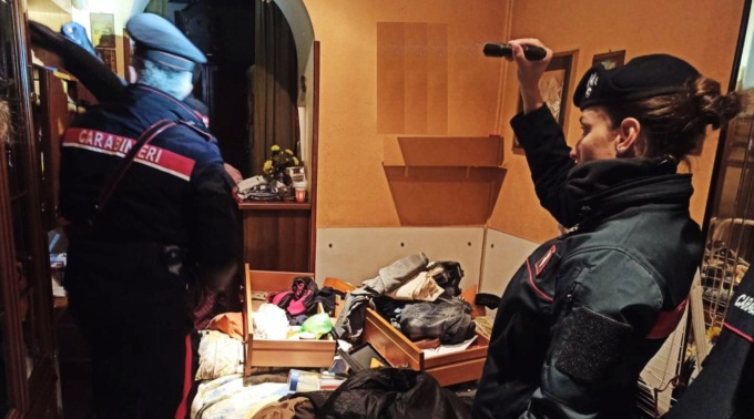 ROMA: DURO COLPO ALLE PIAZZE DI SPACCIO DI TOR PIGNATTARA E PIGNETO, 15 ARRESTI