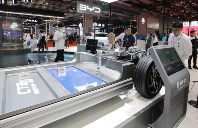 Cina: Salone dell’auto evidenzia tendenza smart e a basse emissioni – 3
