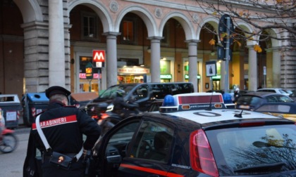 ROMA: CONTROLLI NEL CENTRO STORICO, TRE ARRESTI E 16 DENUNCE