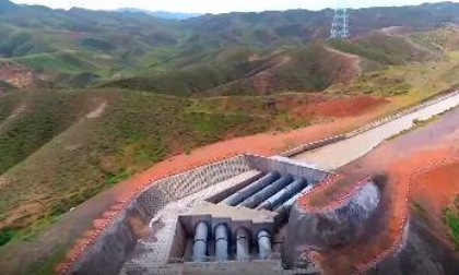 Cina: progetto di diversione idrica tutela l'ecologia nel Gansu