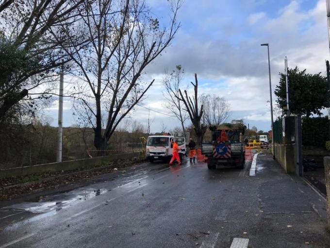 ROMA: LAVORI IN VIA FOSSO DELLA MAGLIANA, STRADA CHIUSA