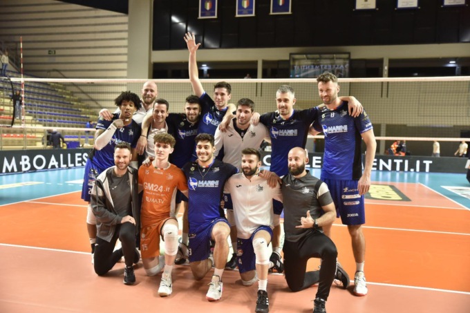PALLAVOLO PLAY OFF 5° POSTO: TARANTO-TOP VOLLEY CISTERNA 1-3. PONTINI FUORI DALLA COMPETIZIONE