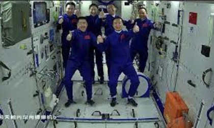 Cina: astronauti Shenzhou-15 completano terza passeggiata spaziale