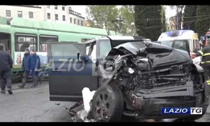 ROMA: INCIDENTE IMMOBILE, “IL SEMAFORO E’ PERFETTAMENTE FUNZIONANTE”