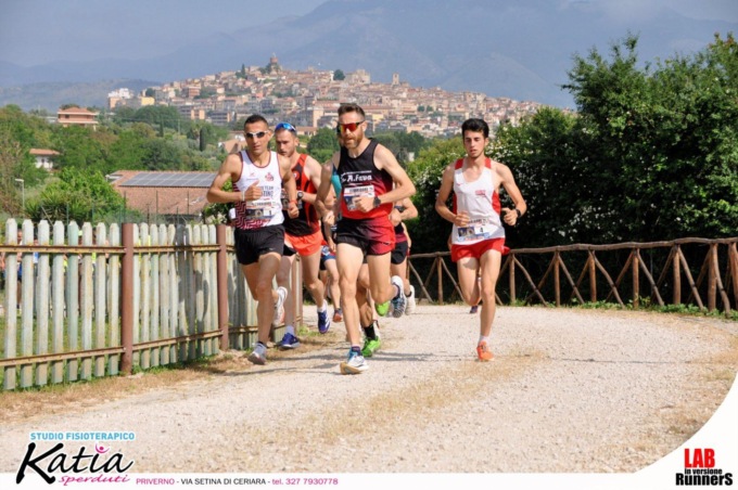 PODISMO: TRAIL DELL’ABBAZIA DI FOSSANOVA IL 1° MAGGIO