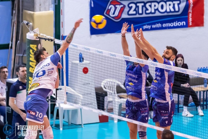 PALLAVOLO: DIRAMATI GLI ORGANICI DI B MASCHILE, B1 E B2 FEMMINILE