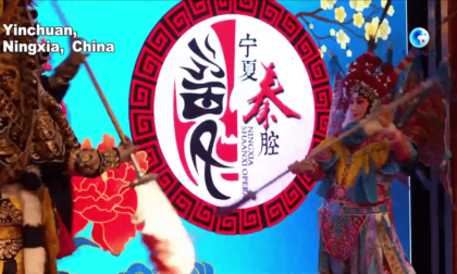 Cina: studenti internazionali vivono fascino dell'opera tradizionale