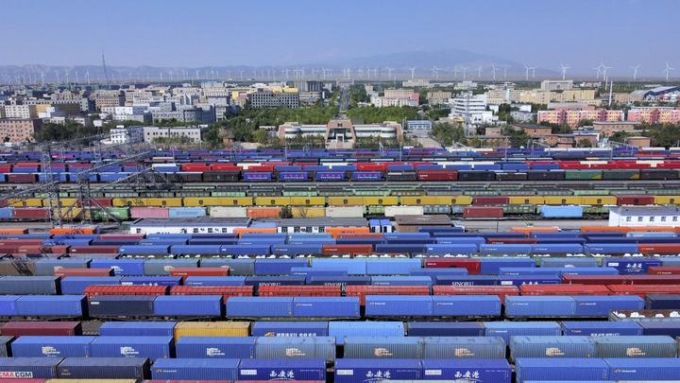 ROTTE TRENI MERCI CINA-EUROPA ATTRAVERSO PASSO ALATAW AUMENTANO A 104