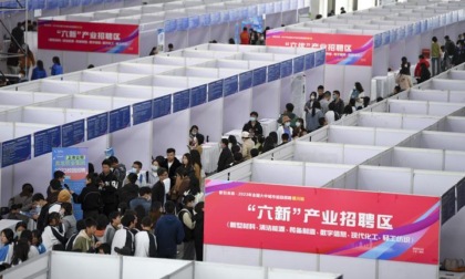 CINA: OLTRE 2,5 MILIONI DI NUOVI POSTI DI LAVORO PER NEOLAUREATI
