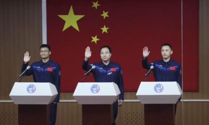 Cina: rivela compiti di missione spaziale Shenzhou-16 con equipaggio