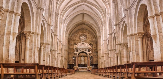 VEROLI: ABBAZIA DI CASAMARI, IL LIBRO