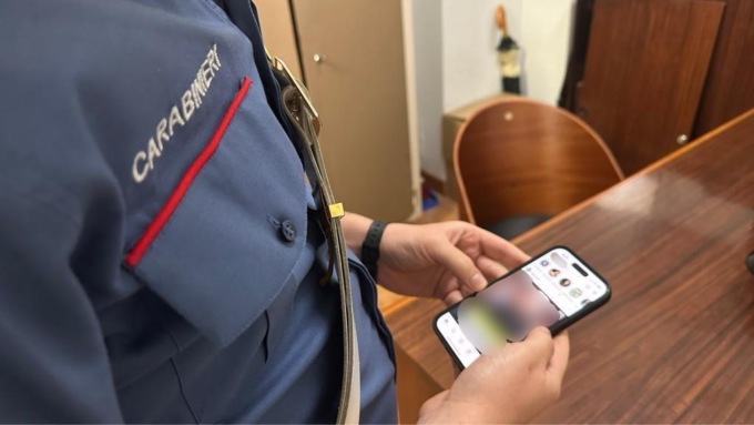 CARBOGNANO: TRUFFA E MINACCE DI MORTE, DENUNCIATO