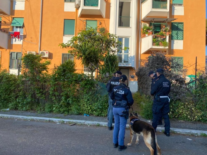 ROMA: ALLOGGI A SAN BASILIO OCCUPATI ABUSIVAMENTE, TRE SGOMBERI