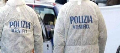 Pistola e munizioni trovate nel cortile dell’ospedale Goretti, le indagini