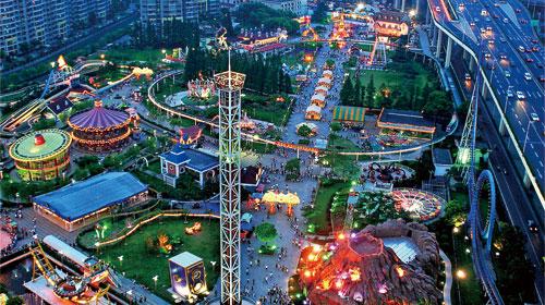 Cina: parchi a tema prevedono aumento di visitatori, vendite nel 2023