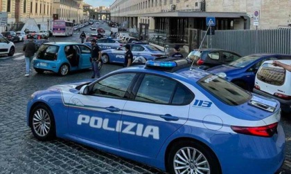 ROMA: RAPINE E FURTI, SEI ARRESTI