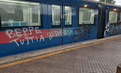ROMA: METROMARE, TRENO REVISIONATO IMBRATTATO DAI VANDALI