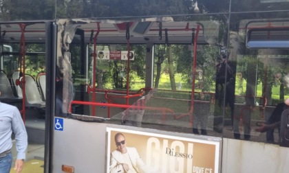ROMA: TIFOSI DEL BAYER VANDALIZZANO I BUS. L’ASSESSORE PATANE’: “DEVONO PAGARE I DANNI”