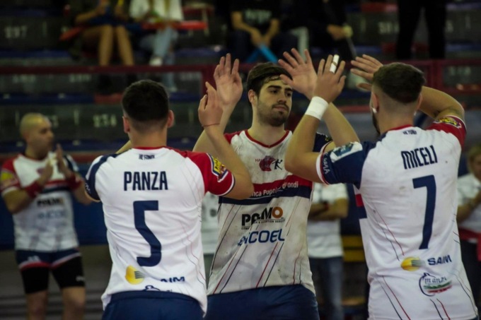 PALLAMANO: SERIE A GOLD, FONDI E ROMAGNA ALLA BELLA