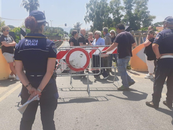 TERRACINA/S.FELICE C.: CHIUSO IL PONTE SUL FIUME SISTO