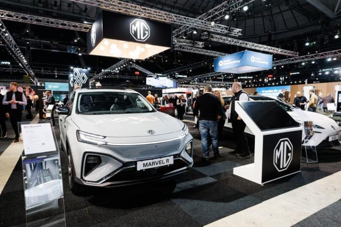 CONCESSIONARIO TEDESCO OFFRE AUTO ELETTRICHE CINESI SU LARGA SCALA