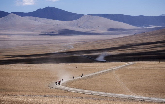 Cina: squadra di difesa dei confini a Xigaze (1)