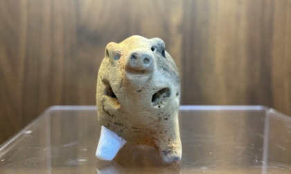 Cina: Jiangsu, rinvenuto maiale di ceramica di 6.000 anni fa