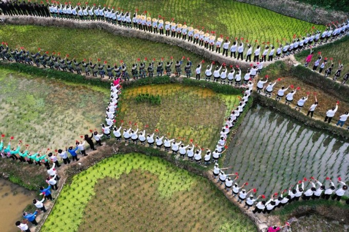 Cina: Guizhou ospita il Kam Grand Choir del gruppo etnico Dong (2)