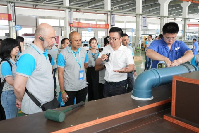 Cina: afflusso investimenti diretti esteri in aumento a gennaio-maggio