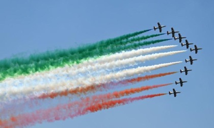 POMEZIA: L'AIRSHOW PER I 100 ANNI DELL'AERONAUTICA