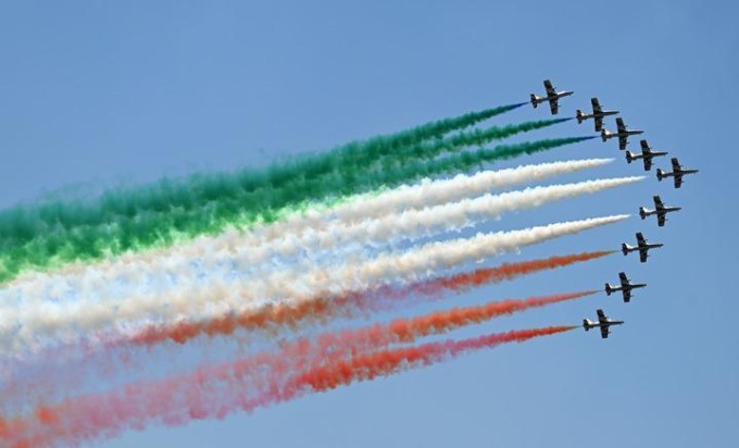 ESIBIZIONE FRECCE TRICOLORI NEL CENTENARIO DELL’AERONAUTICA MILITARE (1)
