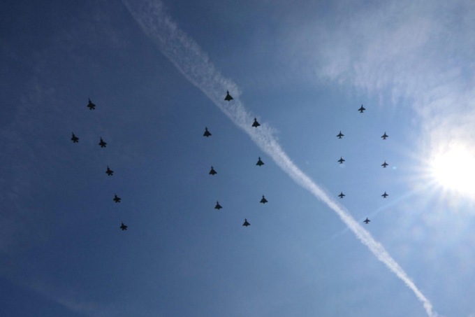 I CENTO ANNI DELL’AERONAUTICA A PRATICA DI MARE