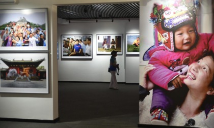 Cina: festival di fotografia a Sanmenxia (2)