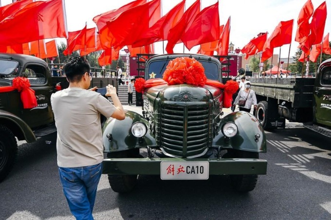 Cina: storico produttore auto FAW celebra prossimo 70mo anniversario (3)