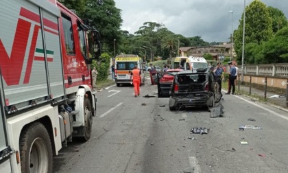 ROMA: TIR CONTROMANO, SEI FERITI