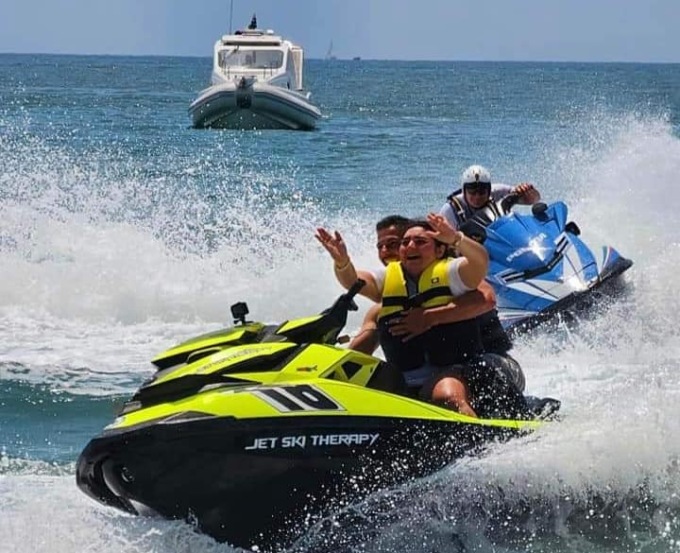 TERRACINA: IL BRIVIDO DEL JET SKI THERAPY