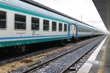 Fuga di gas, stop ai treni e chiusa la Casilina