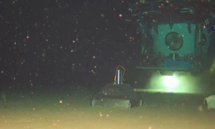 Archeologi cinesi esplora relitti subacquei nel Mar Cinese Meridionale