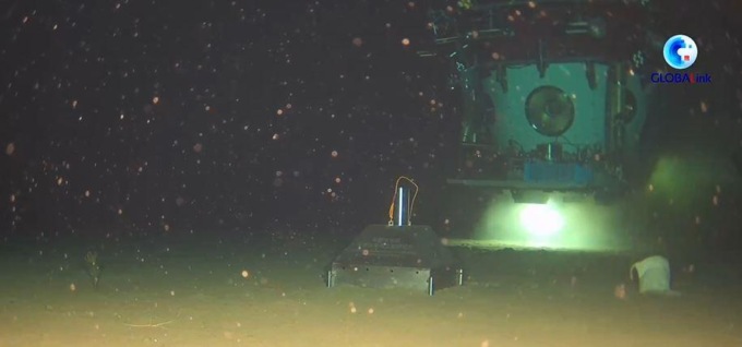 Archeologi cinesi esplora relitti subacquei nel Mar Cinese Meridionale