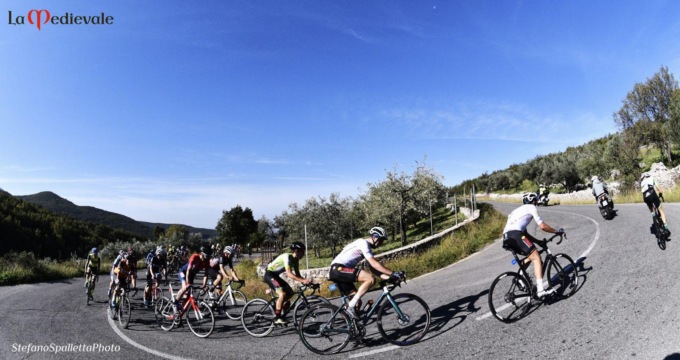 CICLISMO: L’8 OTTOBRE SI CORRE LA GRANFONDO “MEDIEVALE”