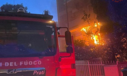 ROMA: INCENDIO IN APPARTAMENTO, PENSIONATA IN CODICE ROSSO