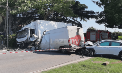 LATINA: SCONTRO TRA TIR E FURGONE, MUORE UN UOMO