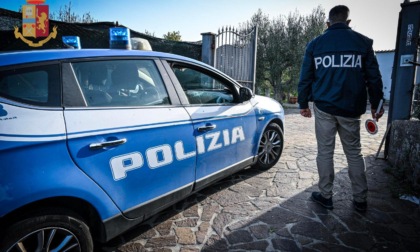 ROMA: RAPINE, 5 ARRESTI