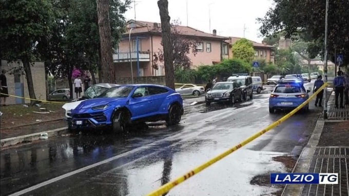 ROMA: UCCISE UN BIMBO CON IL SUV, 4 ANNI ALLO YOUTUBER