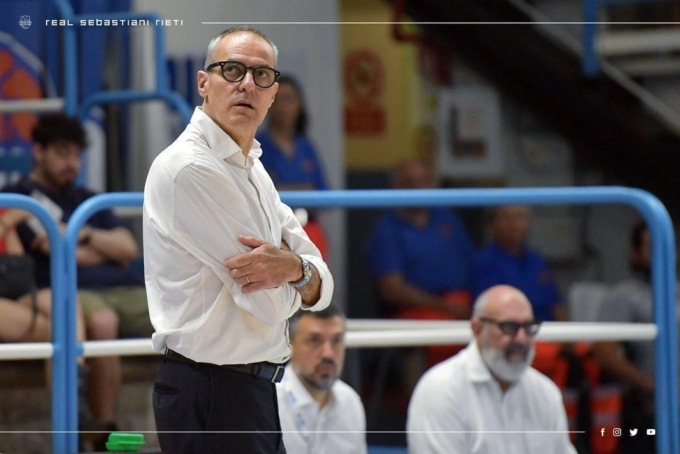 BASKET: SI SEPARANO LA SEBASTIANI RIETI E COACH DELL’AGNELLO