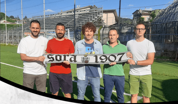 CALCIO: 13 LAZIALI IN SERIE D. DI DONATO FIRMA PER IL LATINA. MONTEROSI TRASLOCA A TERAMO