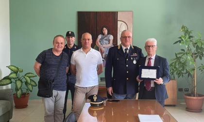 FONDI: UNA TARGA PER IL PENSIONAMENTO DEL DIRIGENTE FRANCO PELLEGRINO