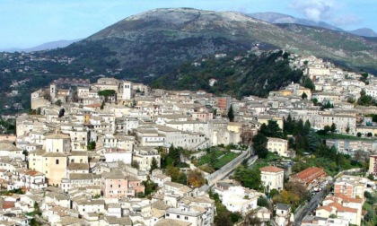 Lo "chalet" ancora chiuso: Papetti (FdI) chiede chiarezza sui ritardi e variazioni