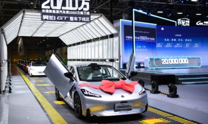 Cina: 20 mln di veicoli, industria NEV registra produzione record (1)